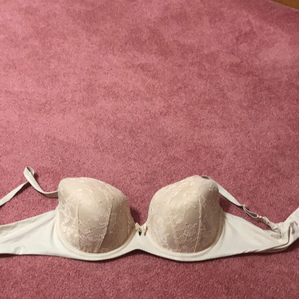 Victoria’s Secret bra